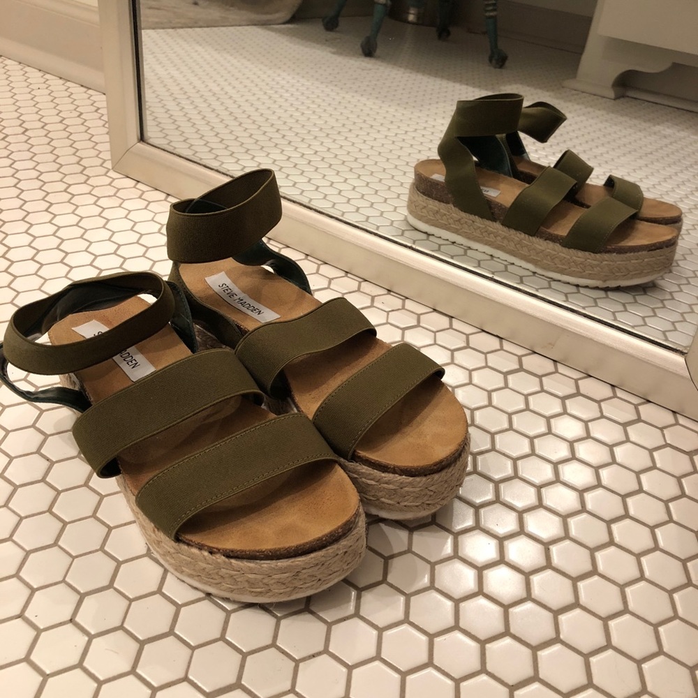 Steve Madden espadrilles